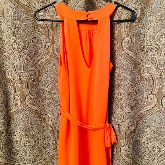 Juniors dress with tags - Picture 2 of 3